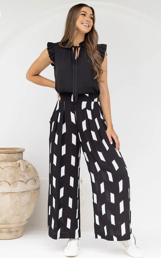 Bee Maddison Bonnie Pant - Black/White