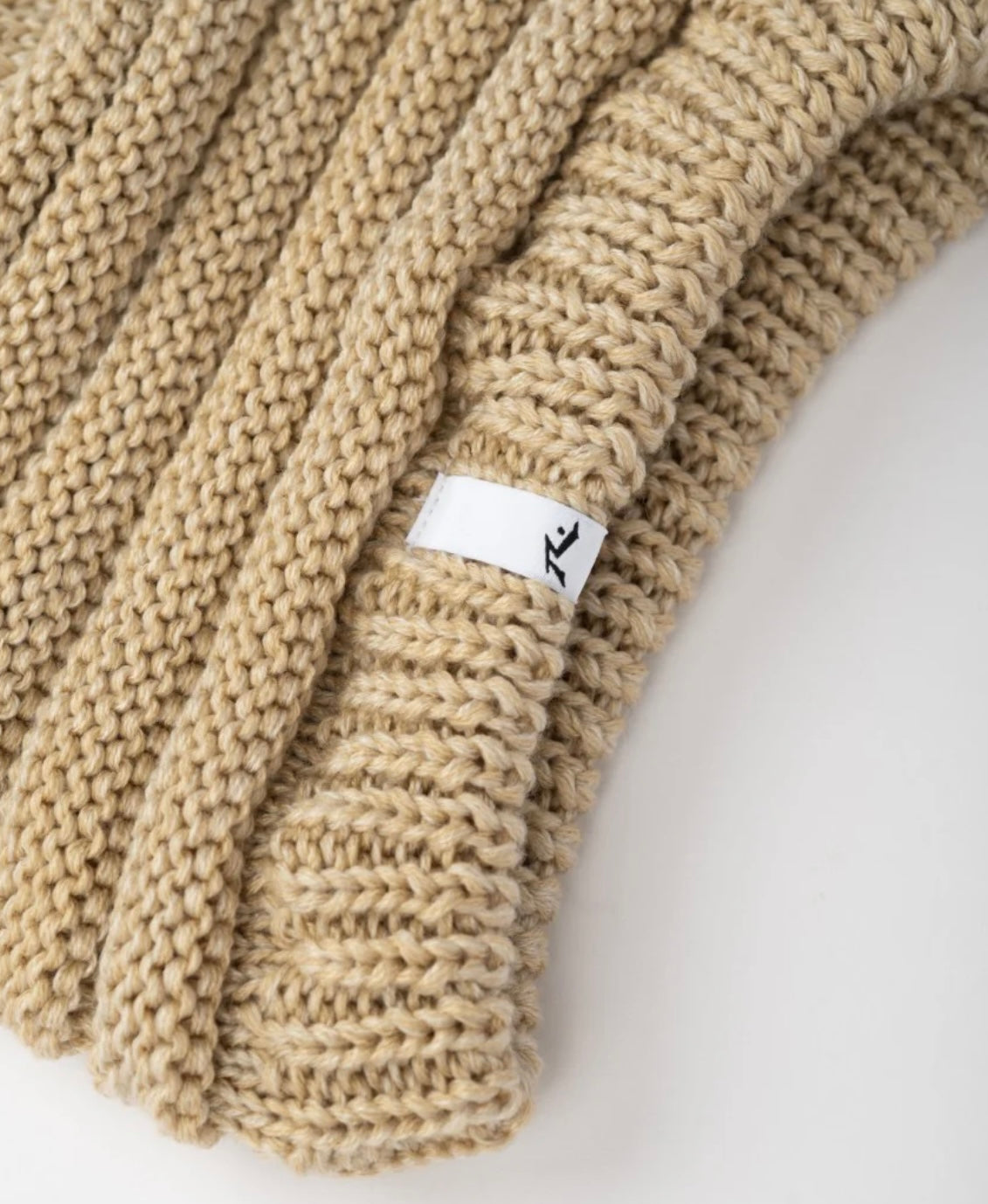 Rusty Bay Beanie- Oatmilk